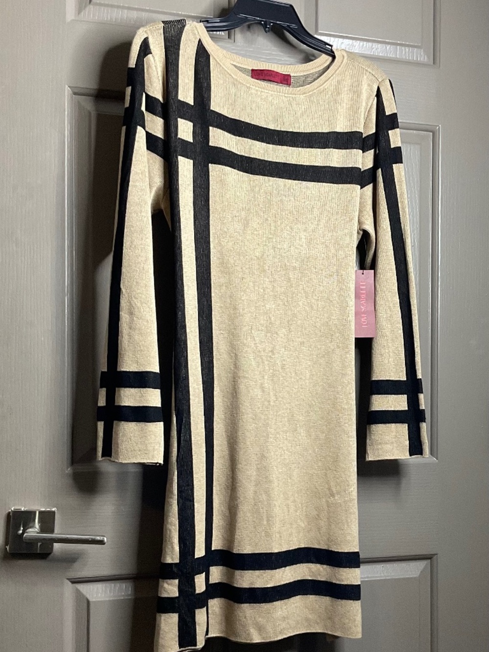 Love Scarlett Cream Black Geometric Sweater Dress XL NWT